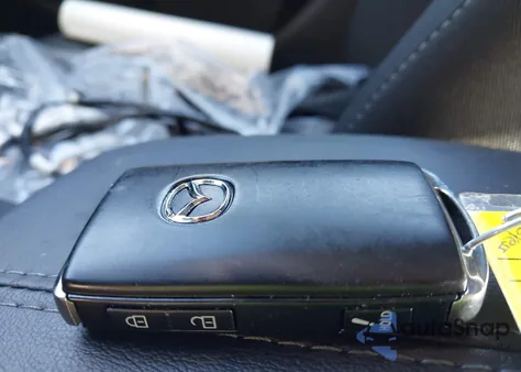 2024 Mazda Cx-30 2.5 S z USA, uszkodzony, nr VIN 3MVDMBAM2RM678650